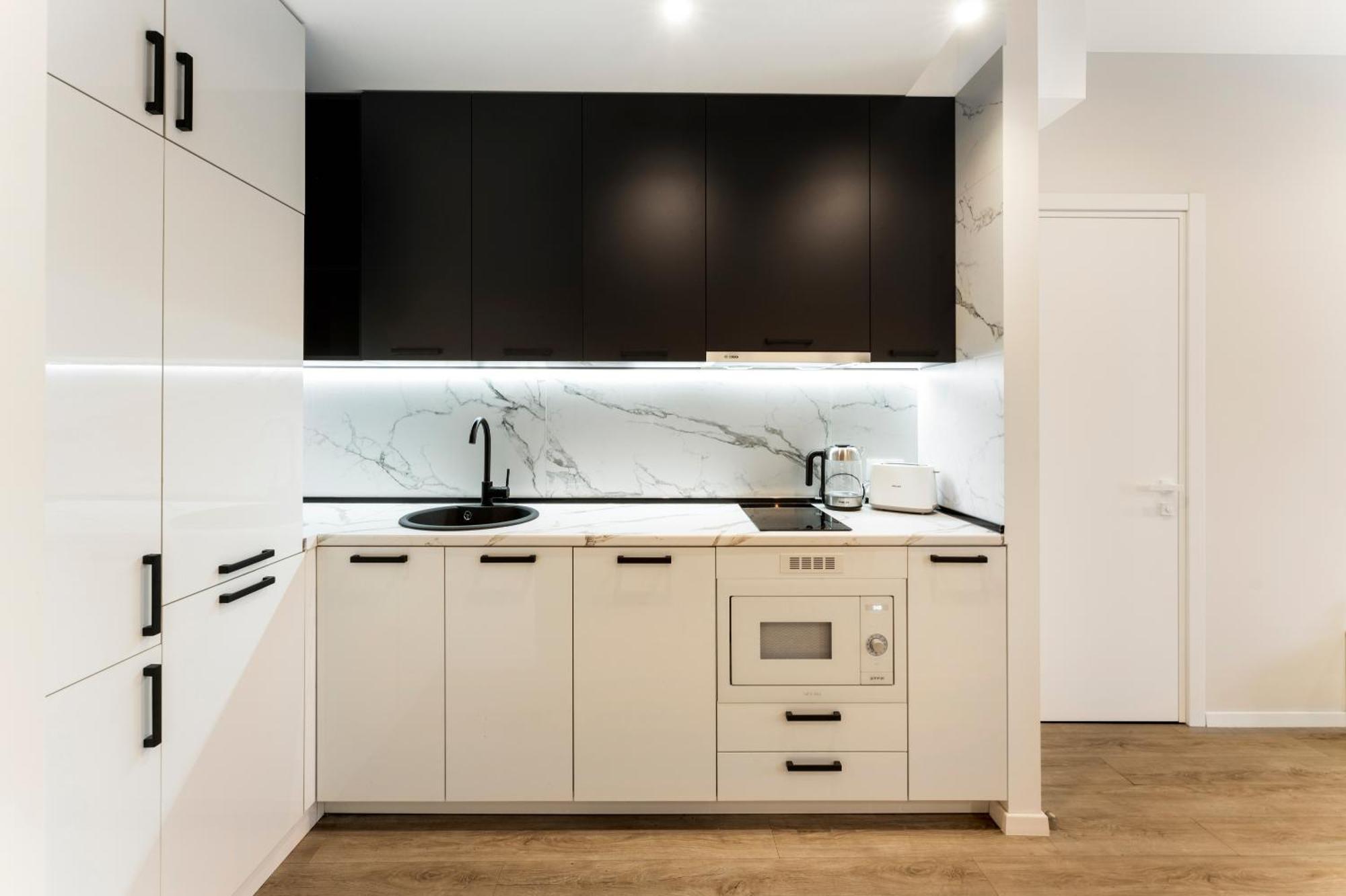 Solridge Aparthotel Тбилиси Экстерьер фото