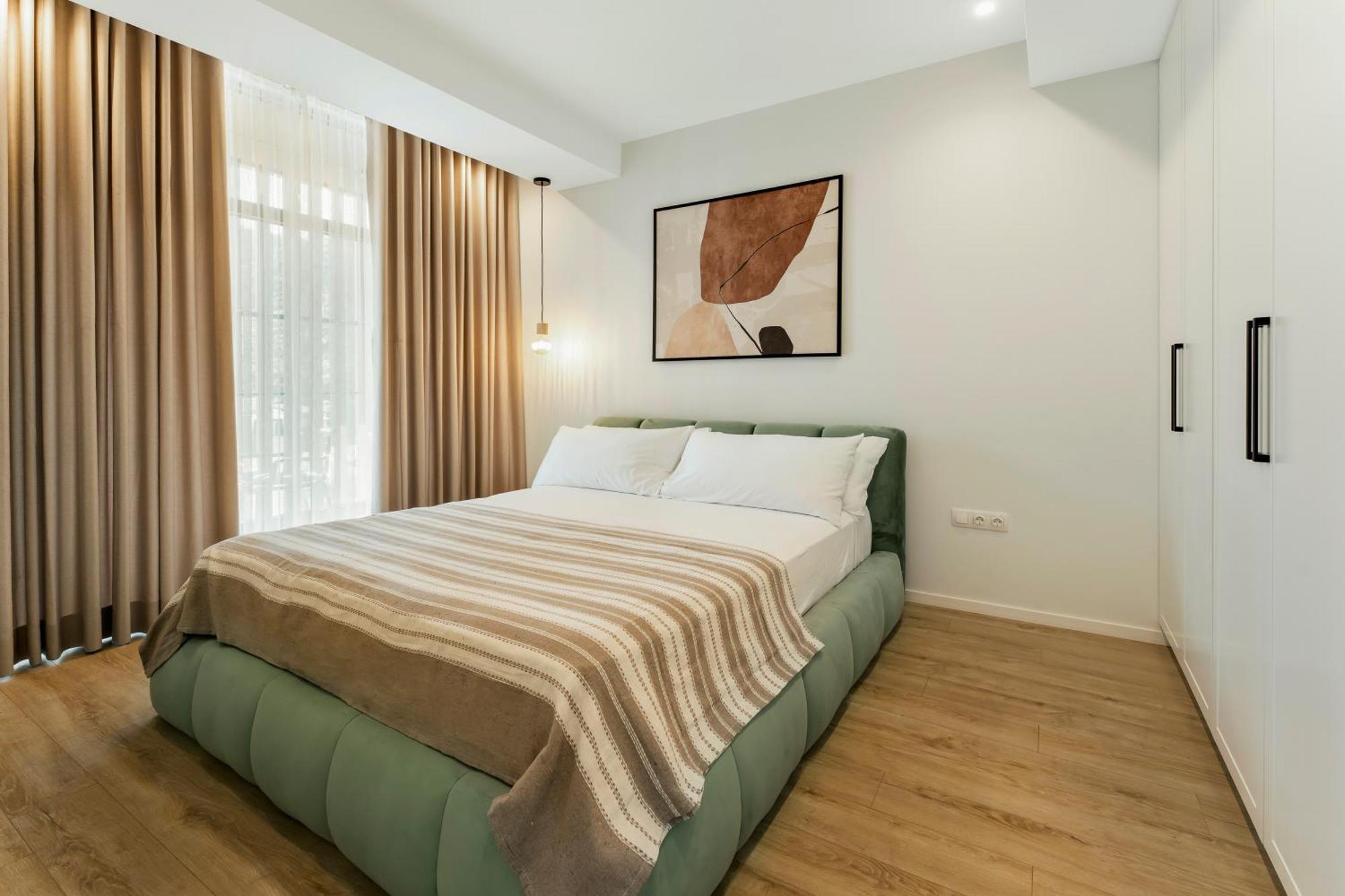 Solridge Aparthotel Тбилиси Экстерьер фото