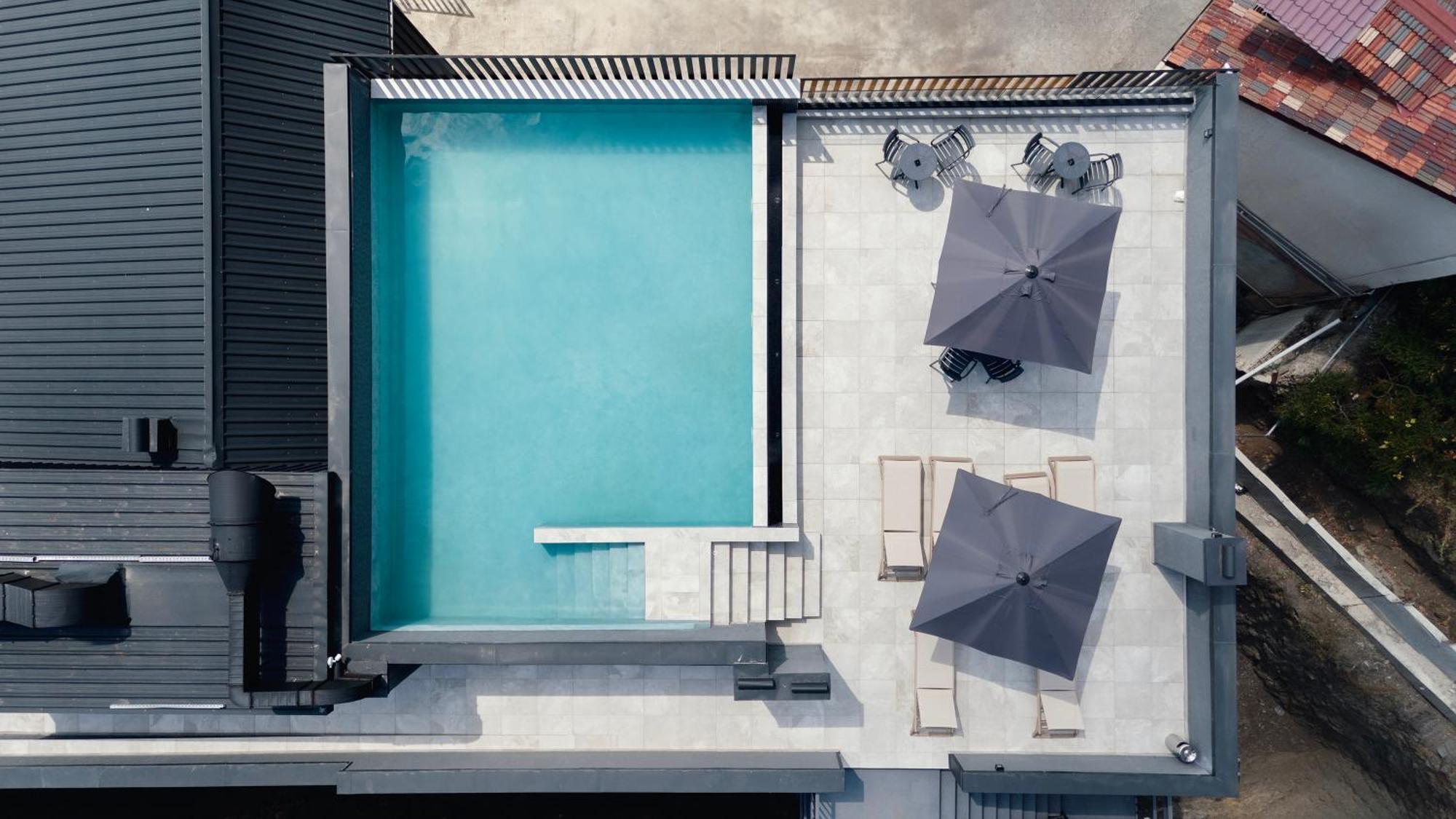 Solridge Aparthotel Тбилиси Экстерьер фото